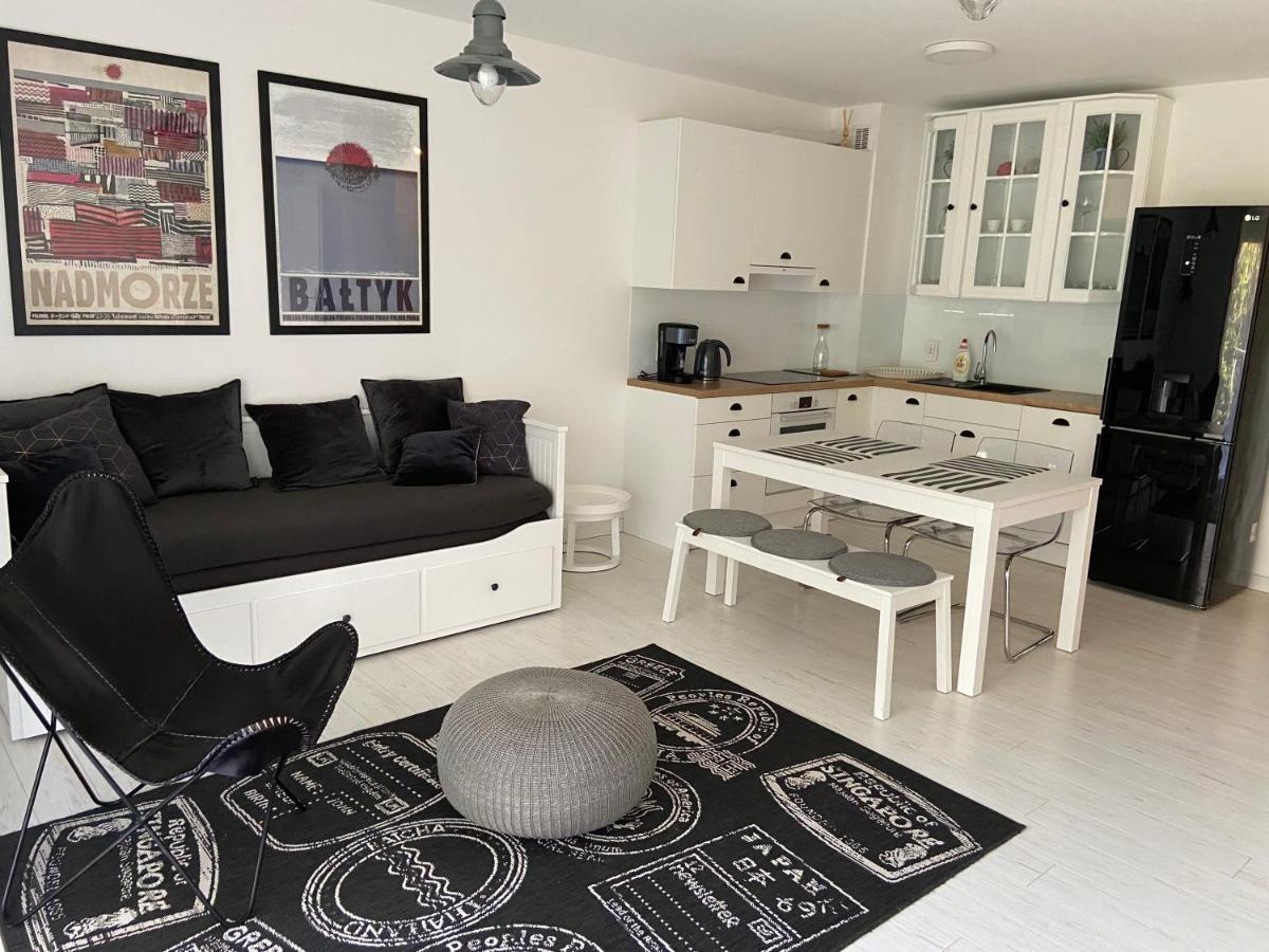 Apartament Bialy W Rewalu Exterior photo