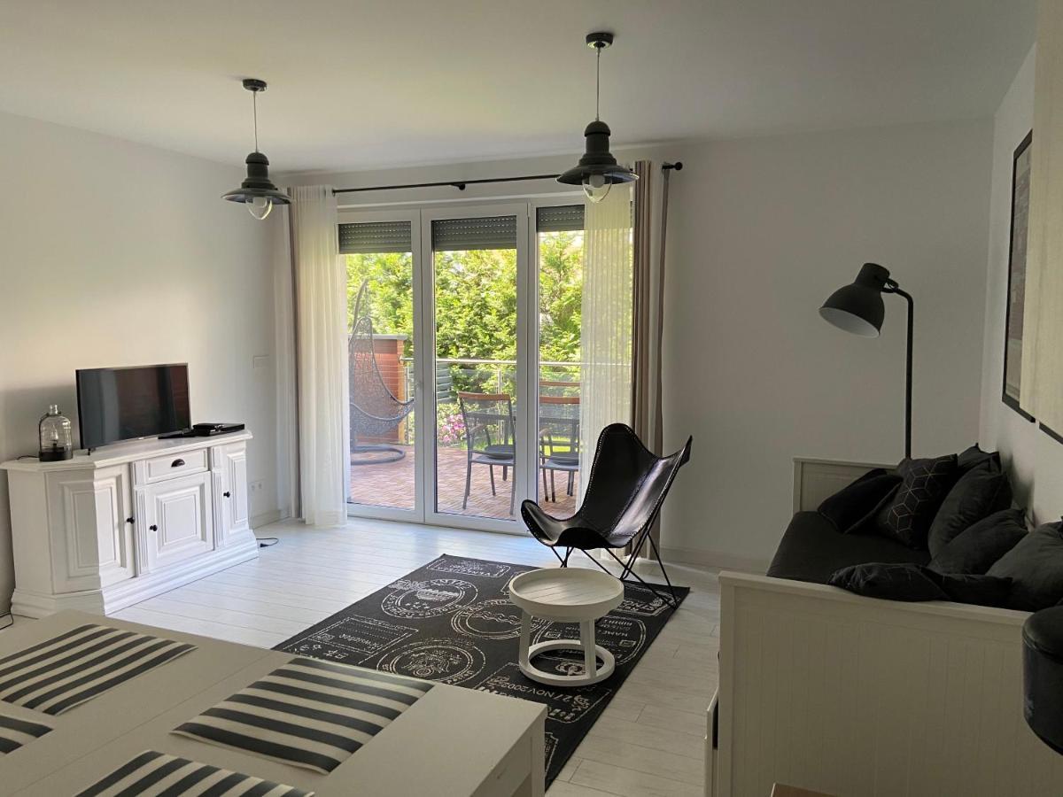 Apartament Bialy W Rewalu Exterior photo